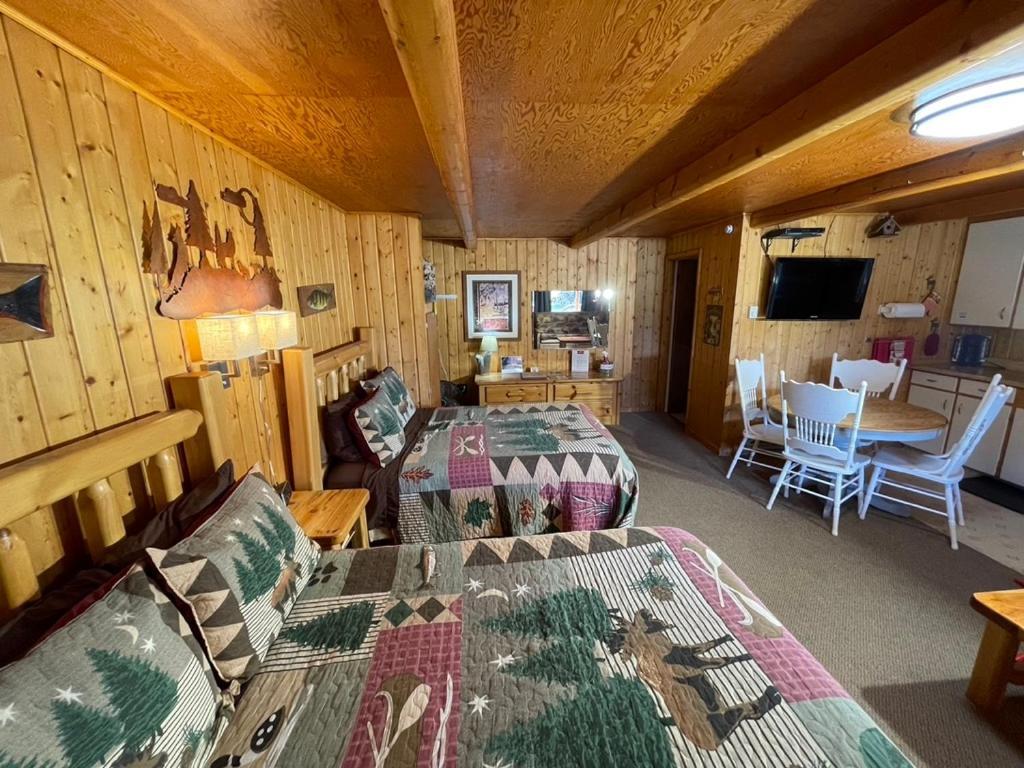 Sportsman Lodge Melrose Mt Butte Esterno foto