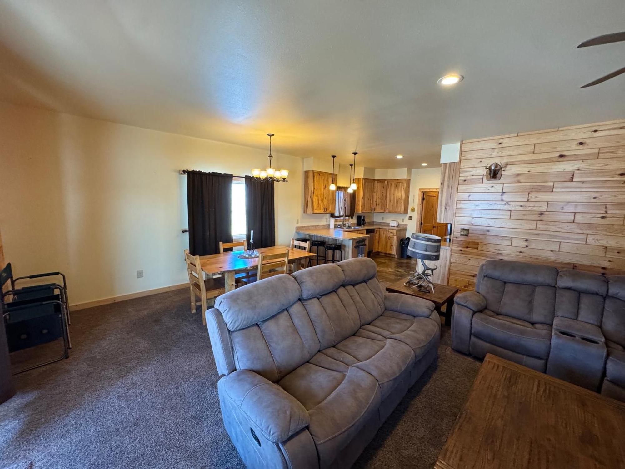 Sportsman Lodge Melrose Mt Butte Esterno foto